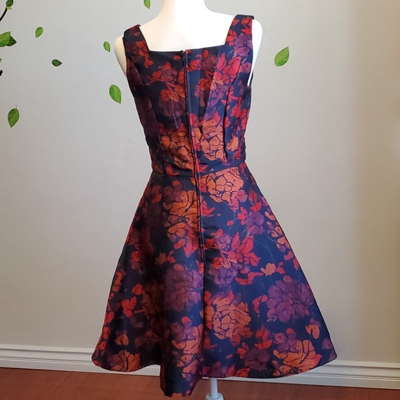 Modcloth RSVP Ready Sleeves Dress Size 4 - Picture 4 of 7